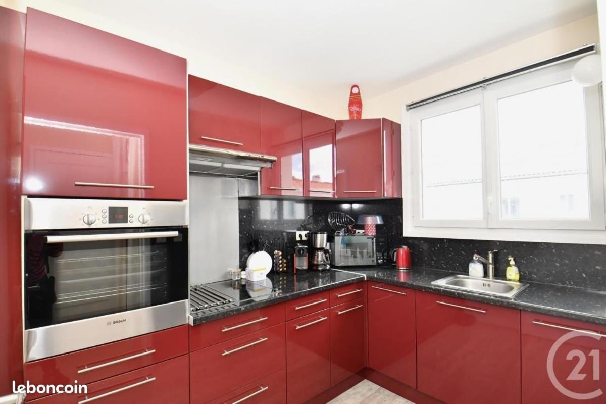 Appt Cosy 65 M2 Coeur De Ville A 150 M De La Plage Royan Exteriör bild